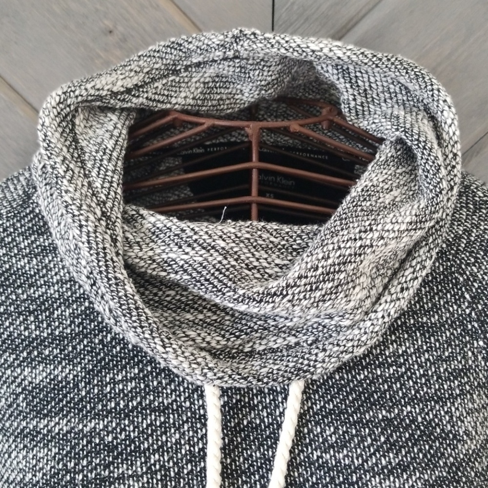 Calvin Klein Performance Pullover - image 5